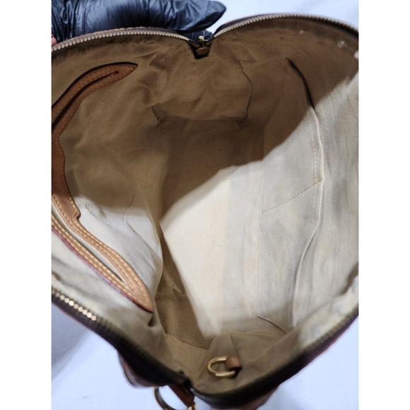 Louis Vuitton Monogram Retiro PM Shoulder Bag Brown/Beige - Picture 16 of 16